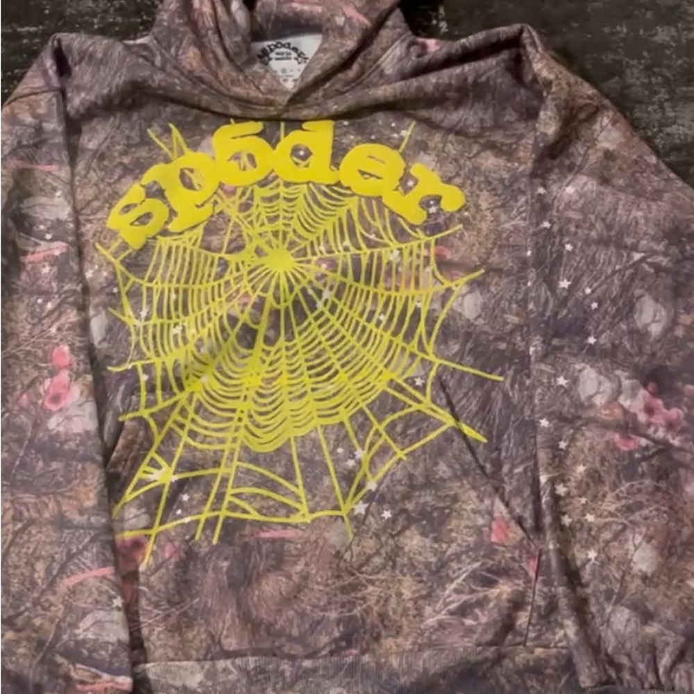 Sp5der Graphic Hoodie camo